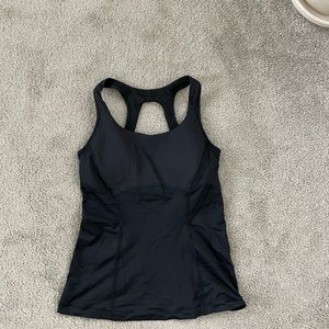 lululemon pace tank in black, size 4